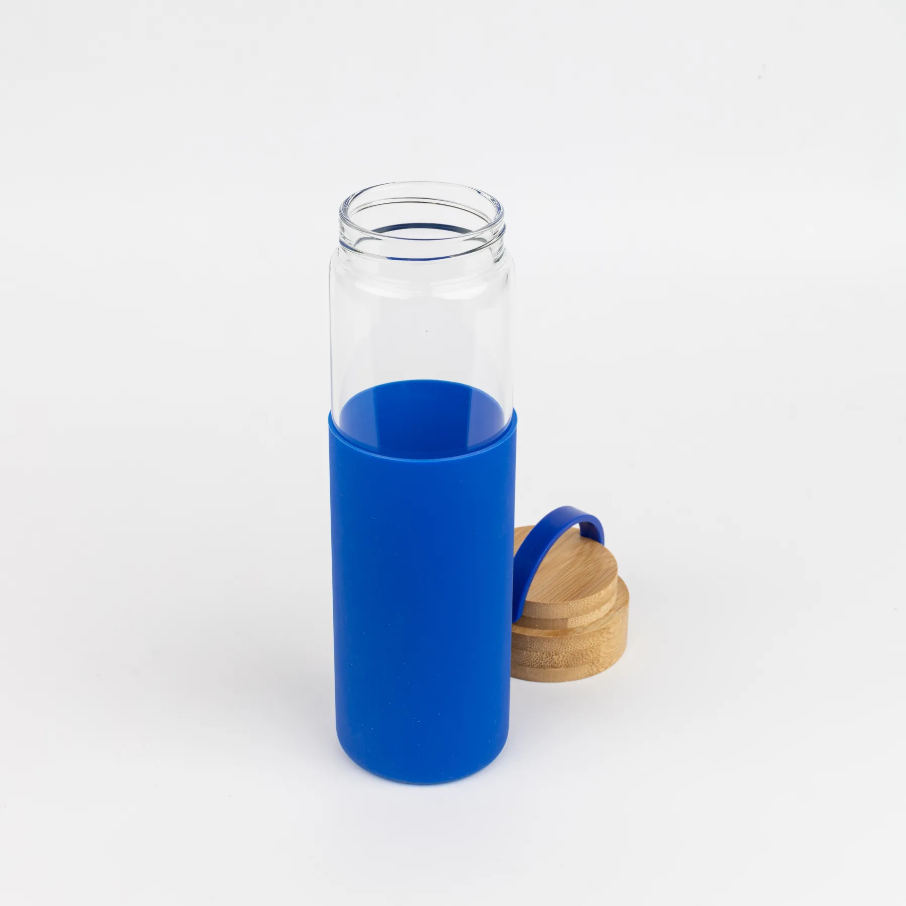 Бутылка стеклянная с силиконовой манжетой и бамбуковой крышкой Glass, синяя