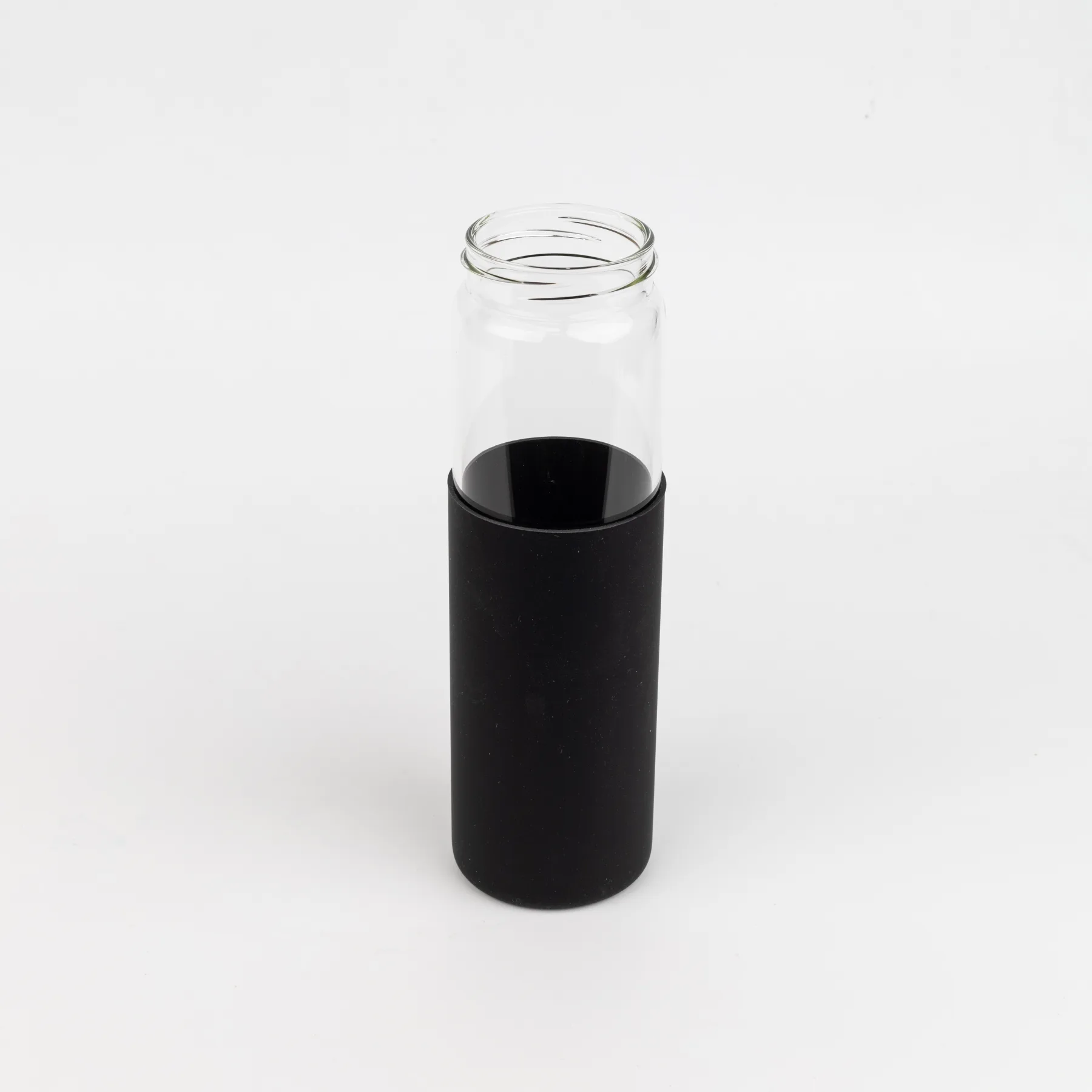 Бутылка стеклянная с силиконовой манжетой и бамбуковой крышкой  Glass, черная