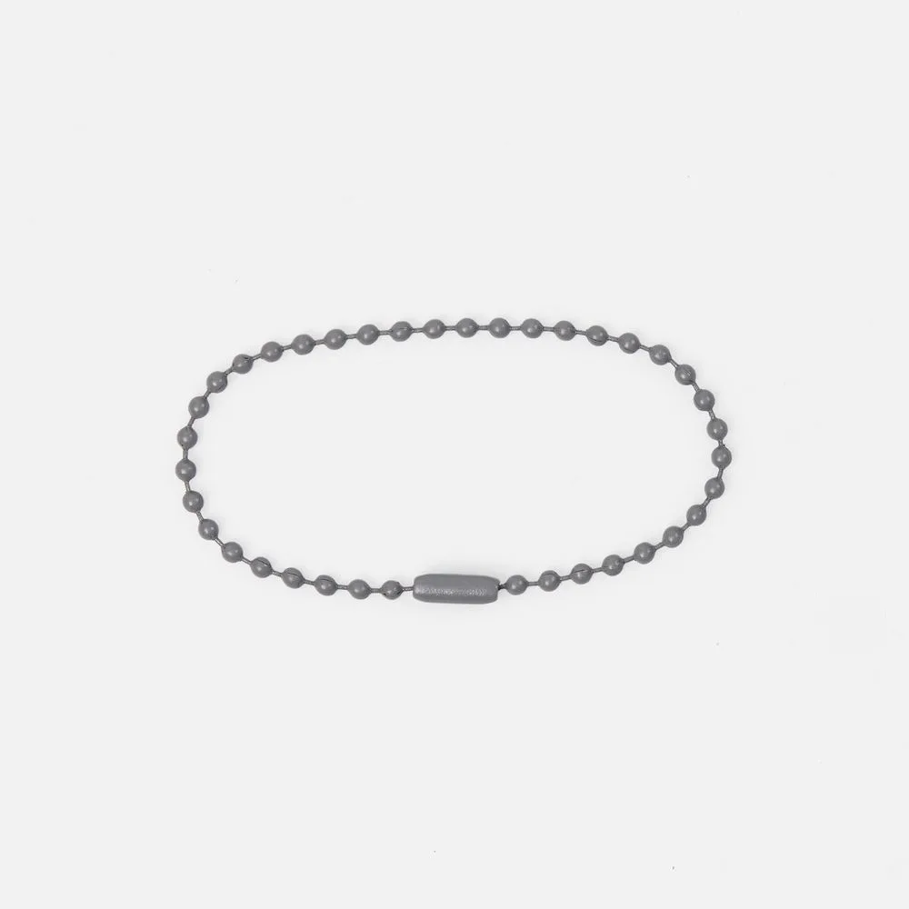 серая