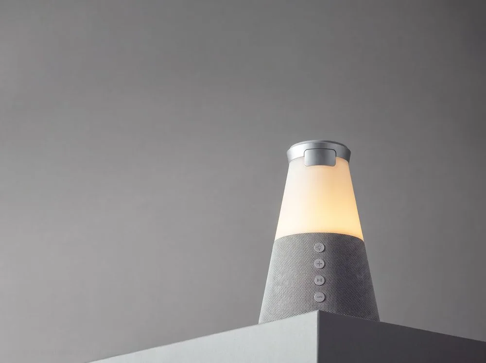 Bluetooth-колонка с беспроводной зарядкой и подсветкой Cone Sonance, серая