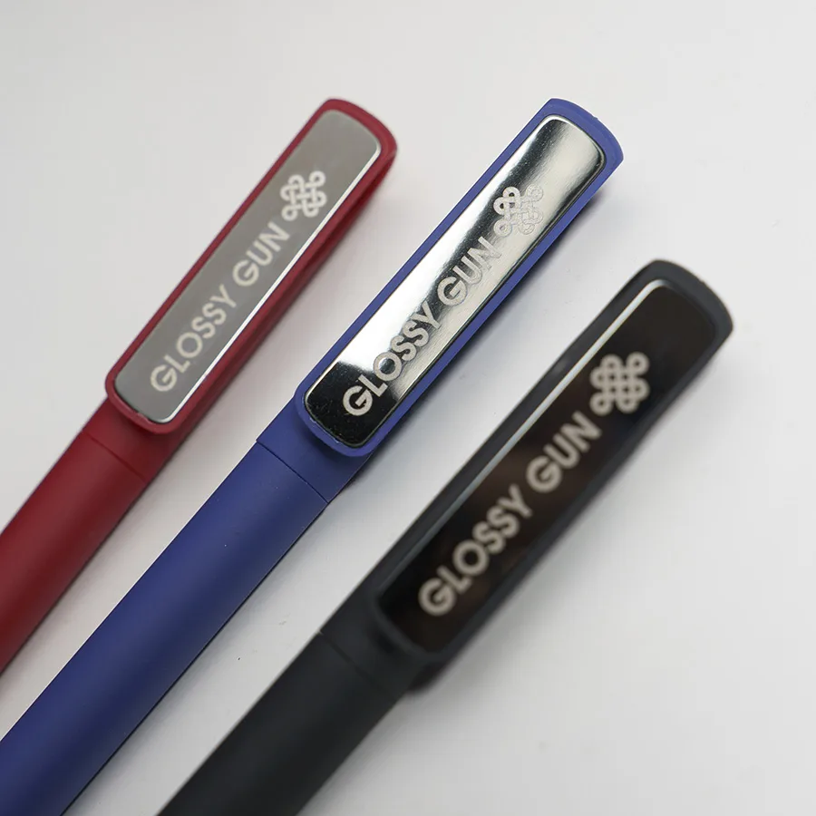 Ручка шариковая GLOSSY GUN с покрытием soft touch, красный, серебристый