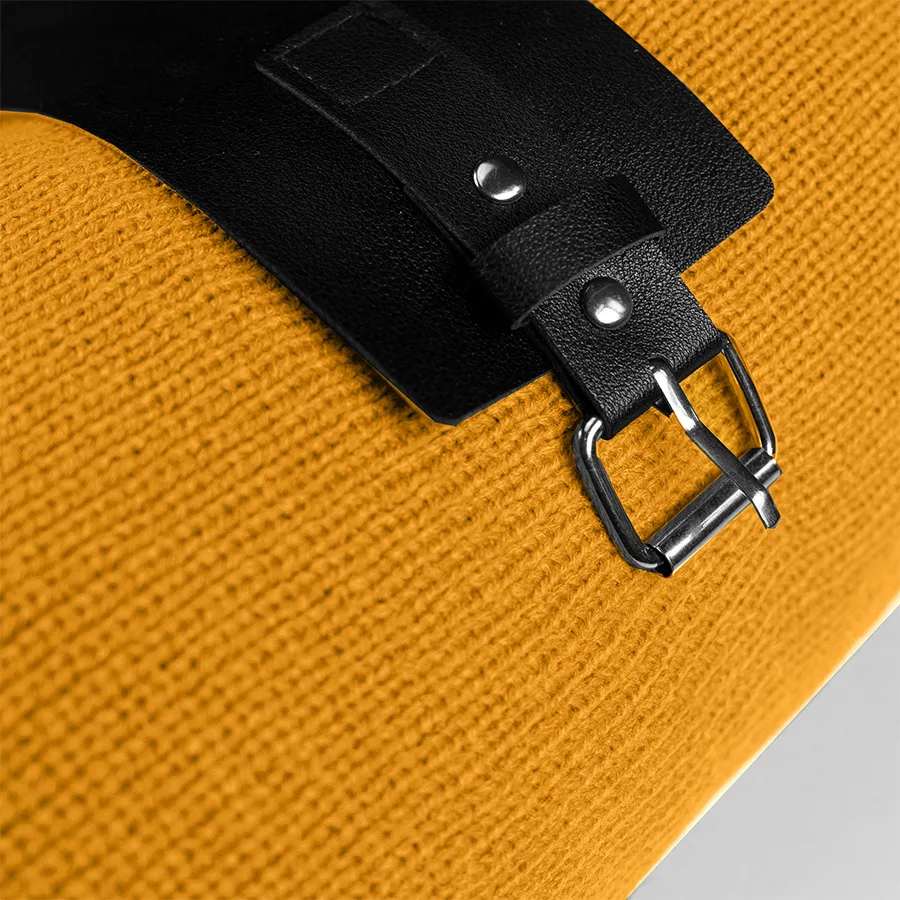 Плед  "Belt"; белый; 130 х 180 см; 100% акрил, с поясом, желтый