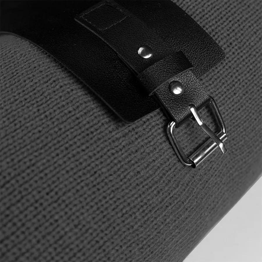 Плед  "Belt"; белый; 130 х 180 см; 100% акрил, с поясом, серый