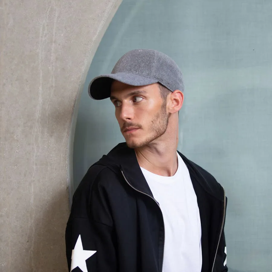 Бейсболка UNI-CAP POLARFLEECE, без панелей и швов, без застежки, серый