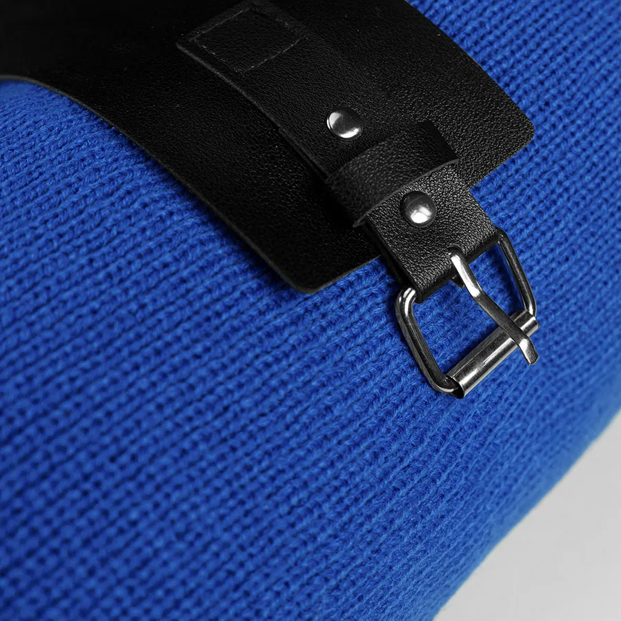 Плед  "Belt"; белый; 130 х 180 см; 100% акрил, с поясом, синий