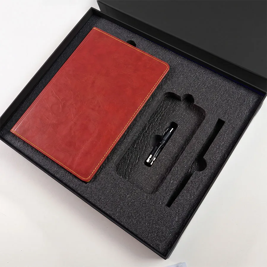 Набор подарочный EMBER: ежедневник и power bank в коробке с ложементом, бордовый