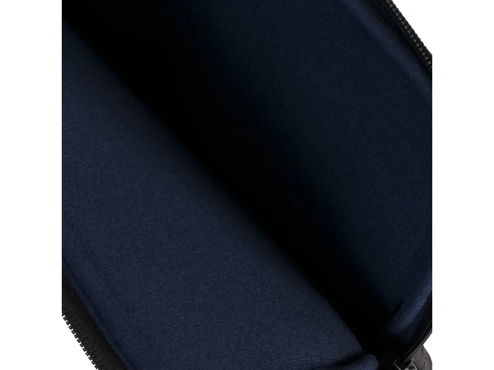 RIVACASE 7705 black ECO чехол для ноутбука 15.6" / 12