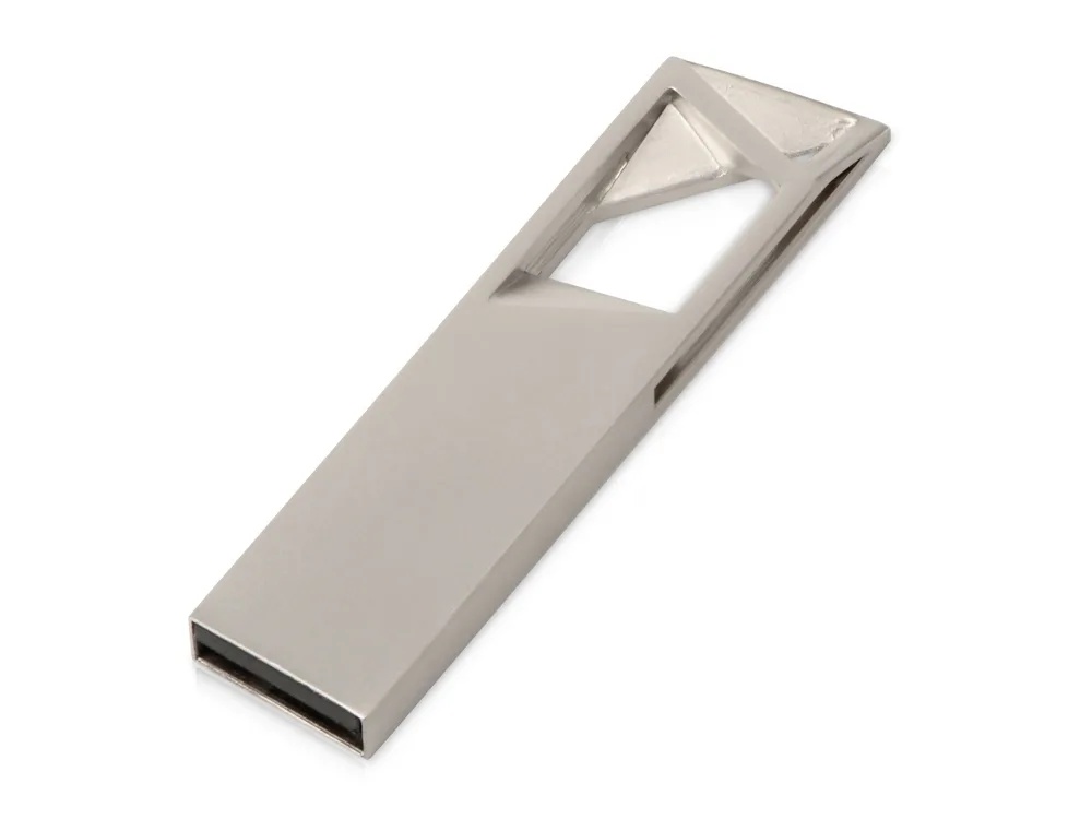 USB-флешка на 32 ГБ