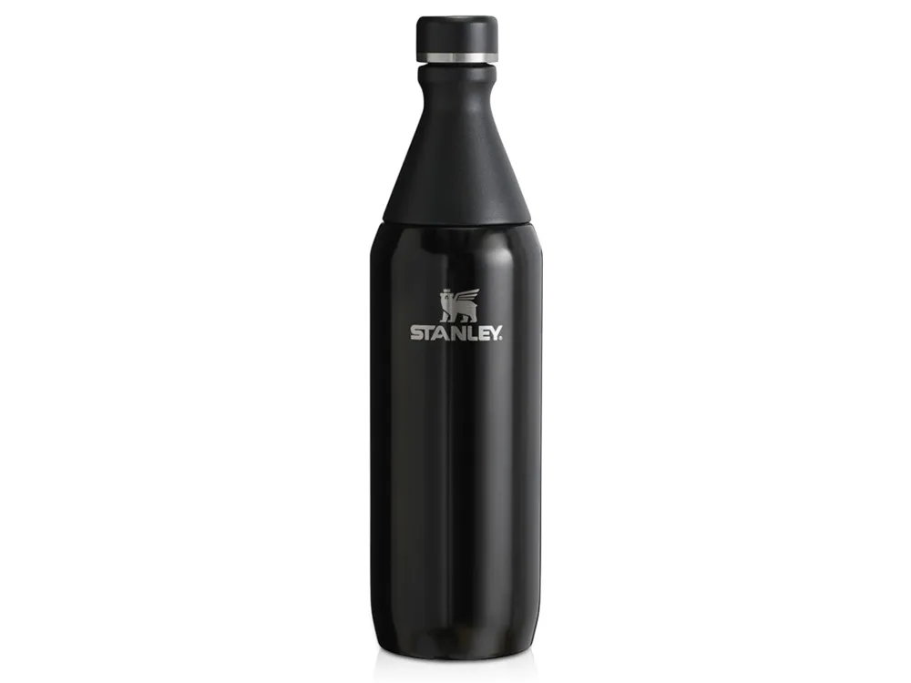Бутылка для воды Stanley All Day Slim объемом 600 мл