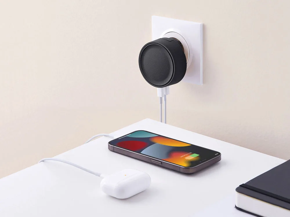 Адаптер питания USB Poweron, черный