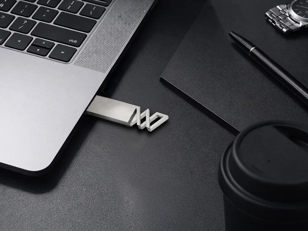 Флешка 32 ГБ USB 3.0 «Адорн»