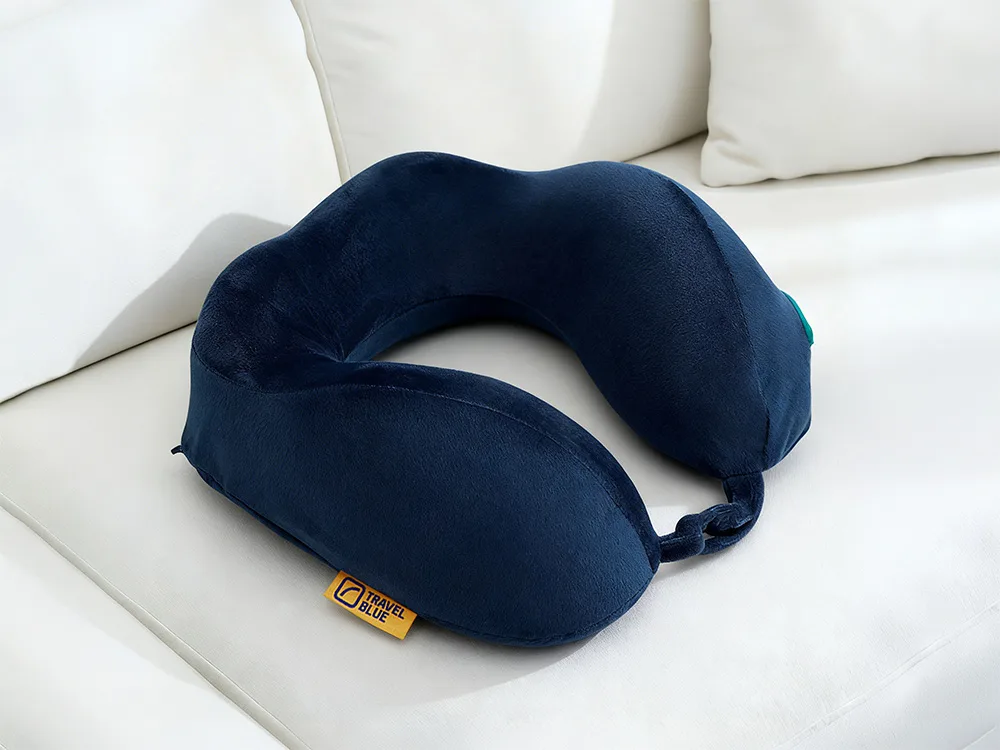 Подушка для путешествий массажная Travel Blue Massage Tranquility Pillow (217), цвет темно-синий