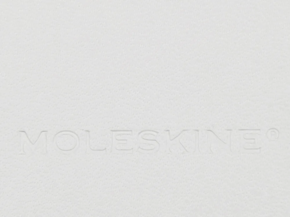 Записная книжка Moleskine Classic (в линейку) в твердой обложке, Medium (11,5x18 см), белый