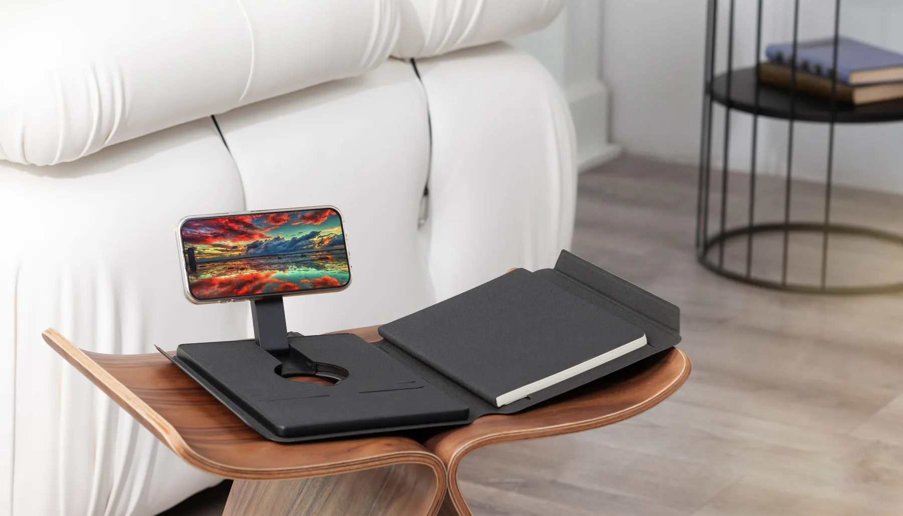Папка А5 с беспроводным (10W) зарядным устройством 5000 mAh, с MagSafe и блокнотом, черный